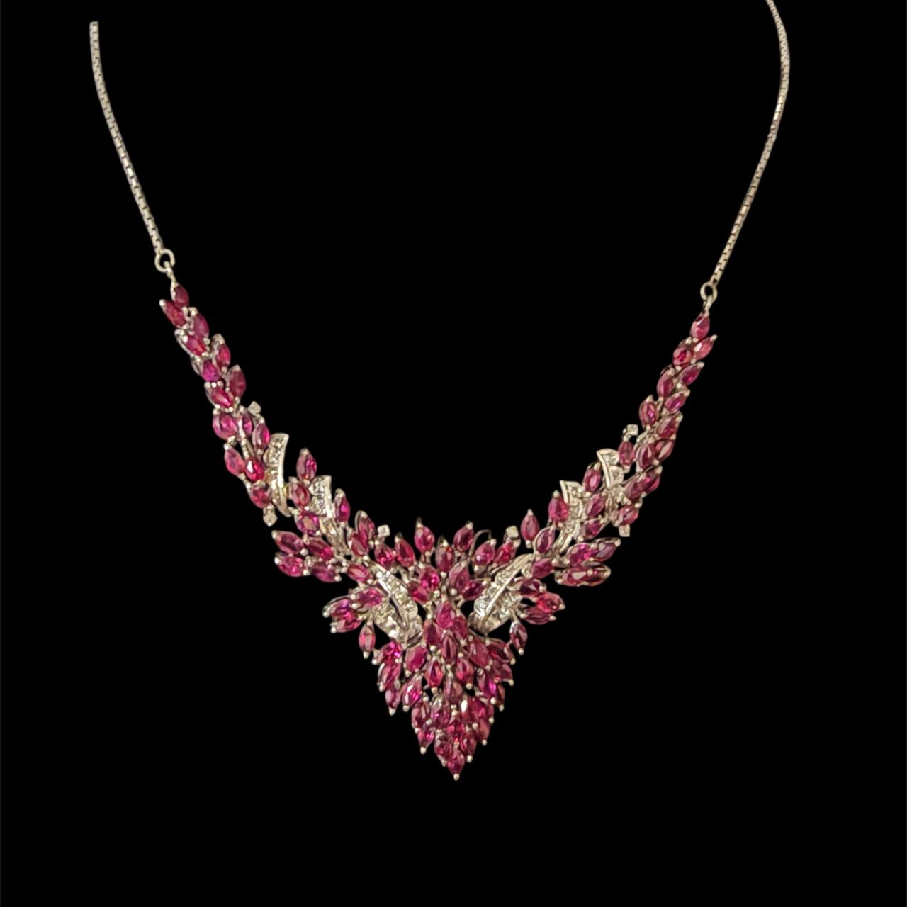 10.01 Carat UNOAERRE Italian Brand Designer Ruby and Diamond Necklace