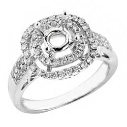 Halo Diamond Semi-Mount Ring Set