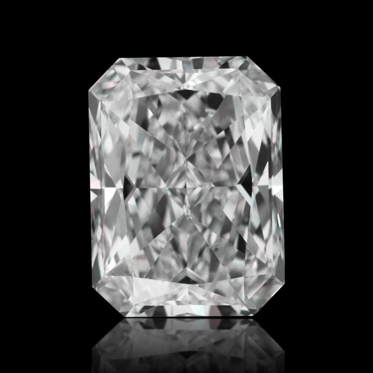Radiant 0.70ct D VS1