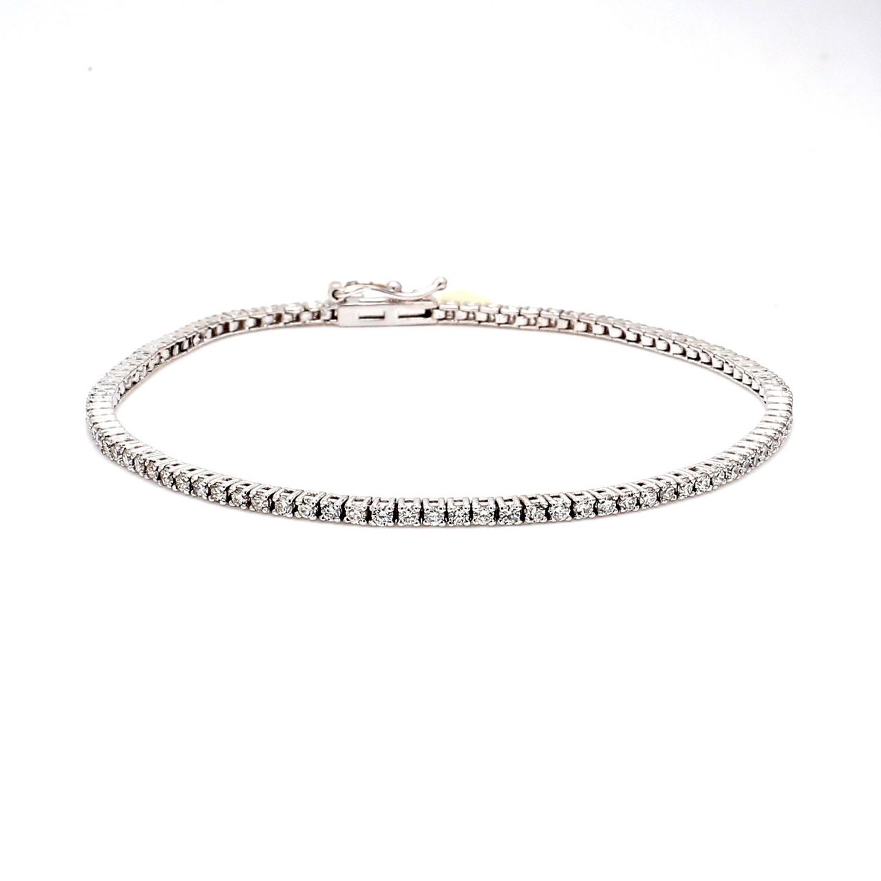 7' Tennis bracelet with 4-prong set (73) round diamonds.  D2.89ct.t.w.