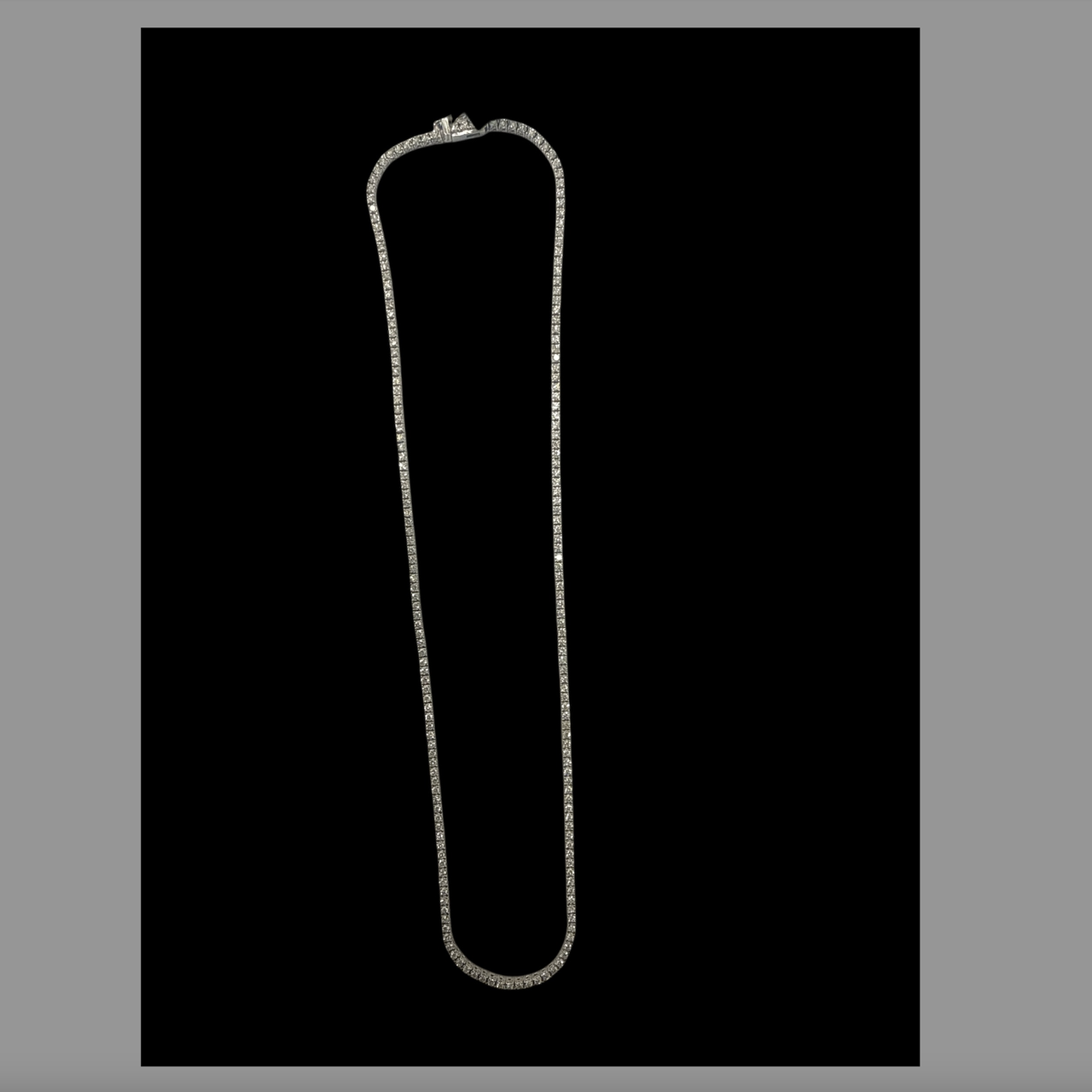 14k WHITE GOLD DIAMOND NECKLACE 