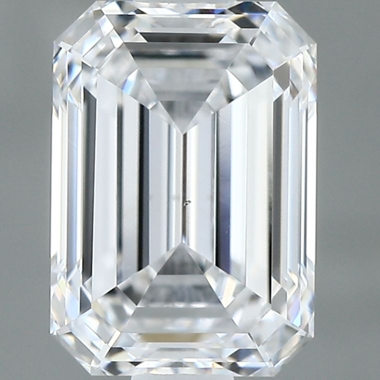 Emerald 0.92ct D VS2