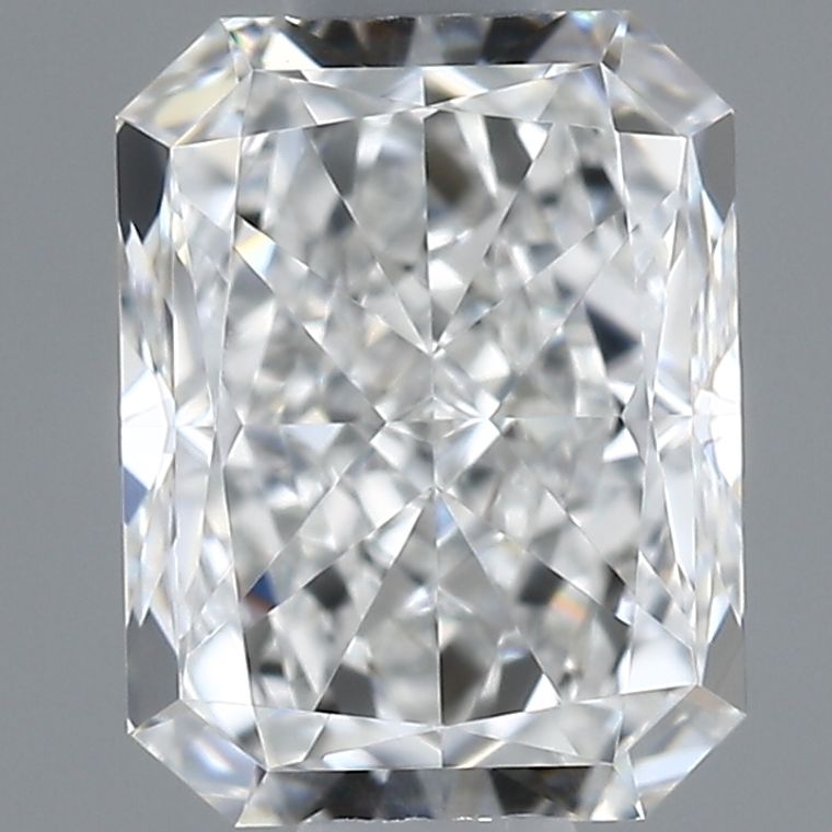 Radiant 0.70ct F VVS1