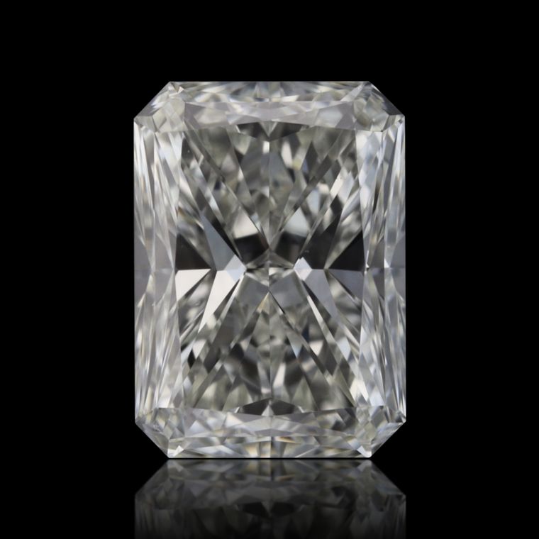 Radiant 0.70ct I VS1
