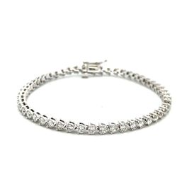 7' Tennis bracelet with 3-prong set (51) round diamonds.  D4.26ct.t.w.