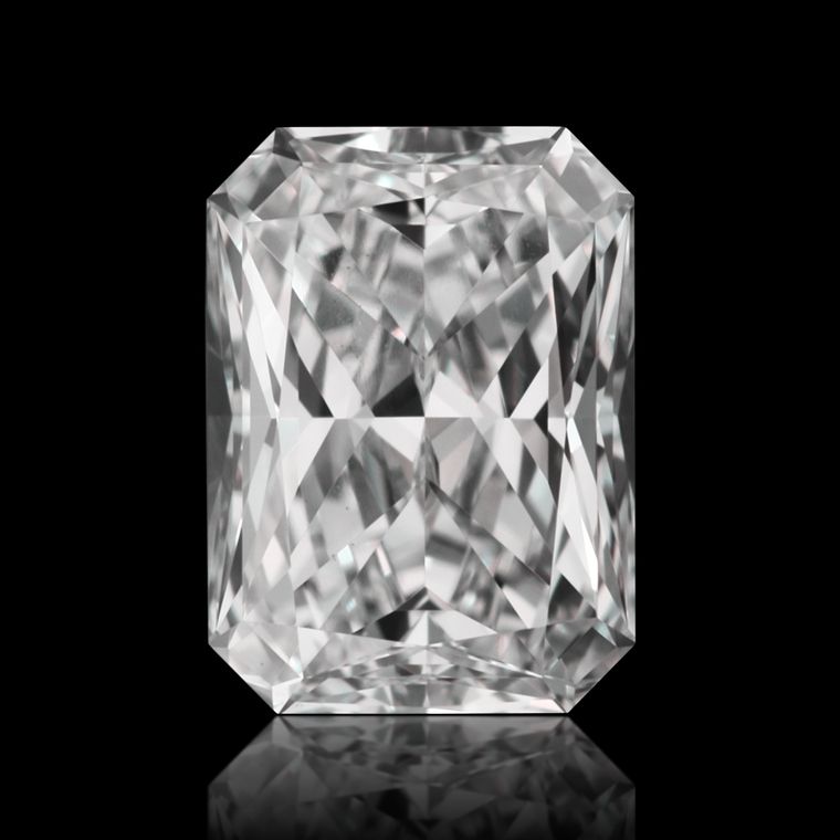 Radiant 0.71ct F VS1