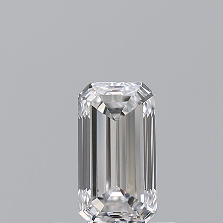 Emerald 0.70ct D VS2