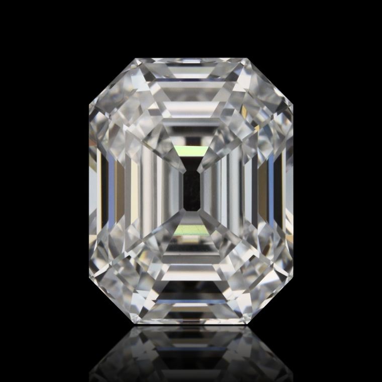 Emerald 0.71ct D VVS2