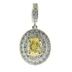 Double halo semi-mount pendant in 18K WG with pave set round diamonds.  D0.51ct.t.w.