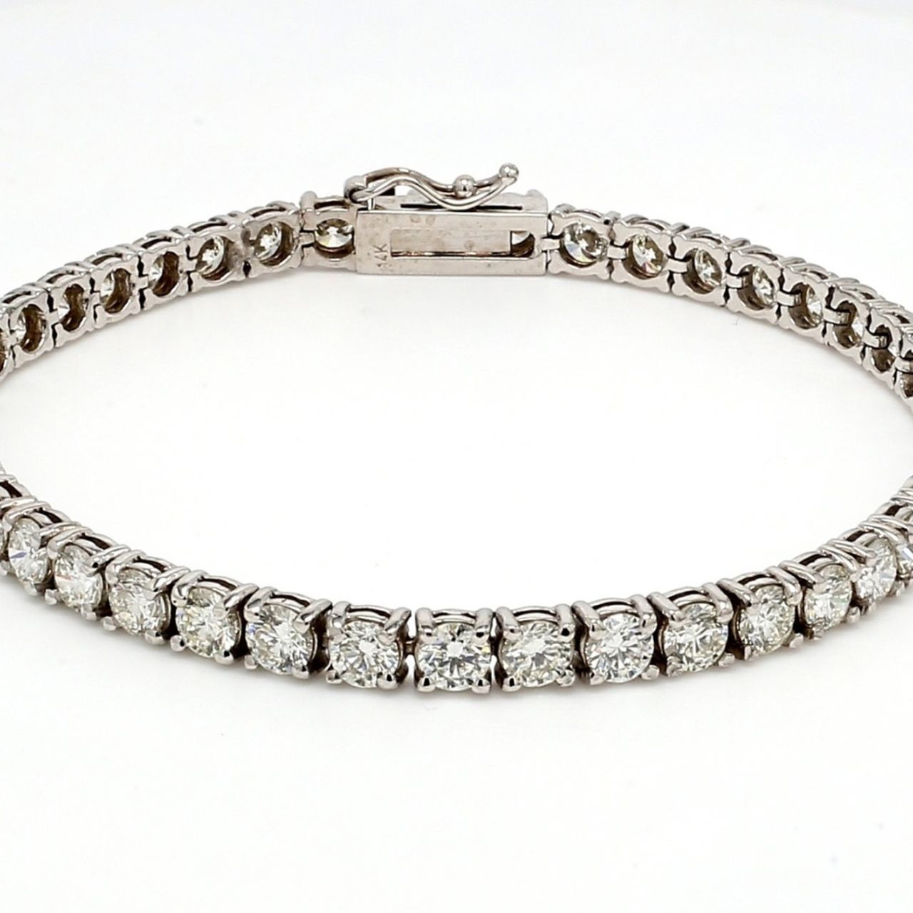 7' Tennis bracelet with 4-prong set (43) round diamonds.  D8.05ct.t.w.