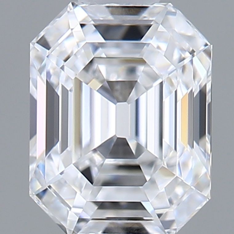 Emerald 0.70ct D VVS2