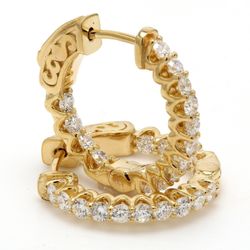 0.75' Inside out hoop earrings in yellow gold with U-prong set round diamonds.  D0.97ct.t.w.