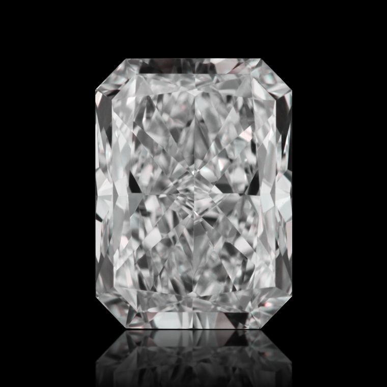 Radiant 0.81ct G VVS2