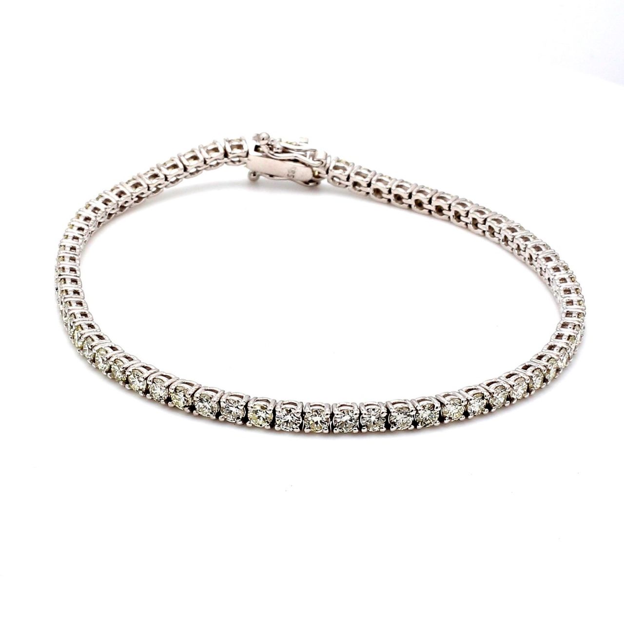 7.25' Tennis bracelet with 4-prong set (65) round diamonds.  D4.22ct.t.w.