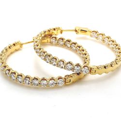 1.50' Inside out hoop earrings in 18K YG with U-prong set round diamonds.  D9.52ct.t.w.