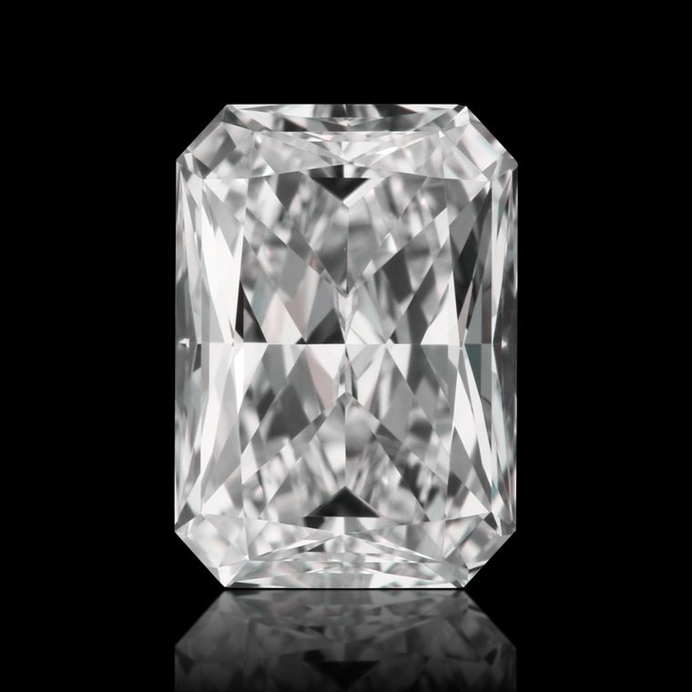 Radiant 0.70ct E VVS2