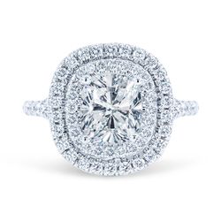 Double halo semi-mount with U-prong set round diamonds.  D0.76ct.t.w.