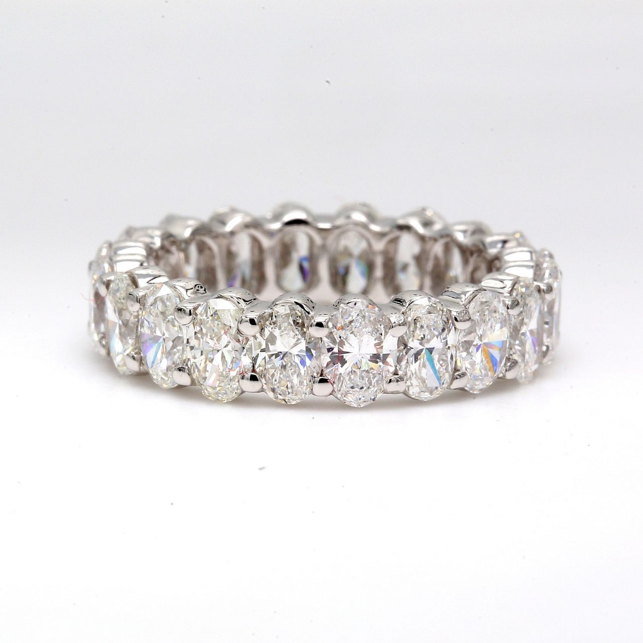 Eternity band with shared prong set (20) oval diamonds.  D4.64ct.t.w.