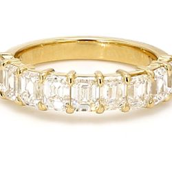 9-stone band in 18K YG with prong set emerald cut diamonds.  D2.14ct.t.w.  Size 5