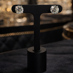 Stunning 4.08 CARAT GIA Certified SI2+ EARRINGS