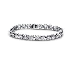 7' Tennis bracelet with crown head set (30) round diamonds.  D8.18ct.t.w.