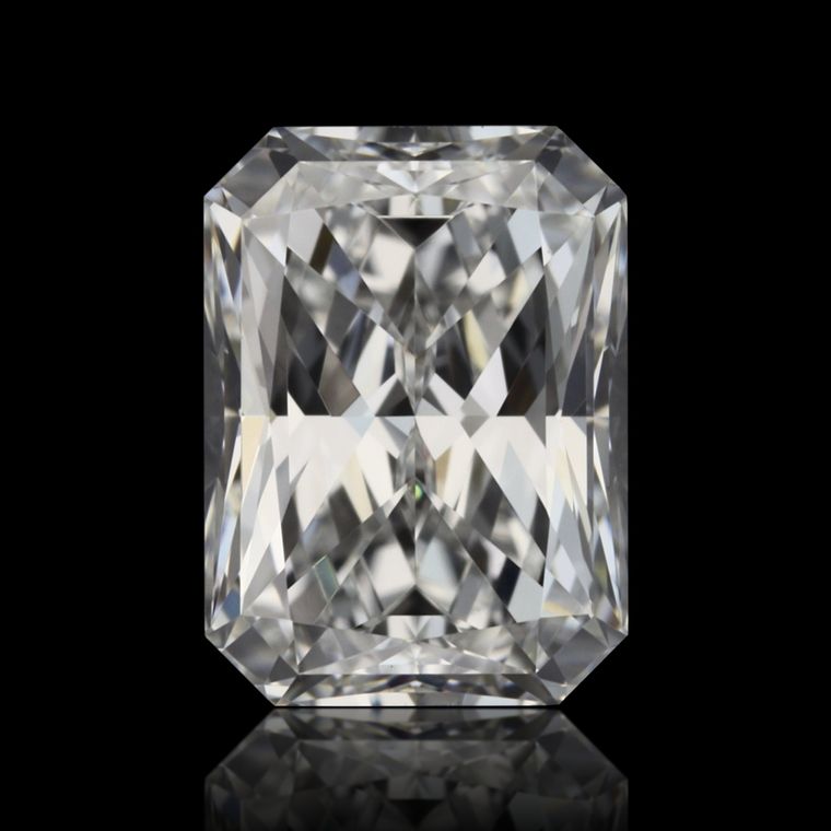 Radiant 0.73ct E VVS1