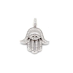 1.5' Hamsa pendant with pave set (69) round diamonds.  D0.82ct.t.w.
