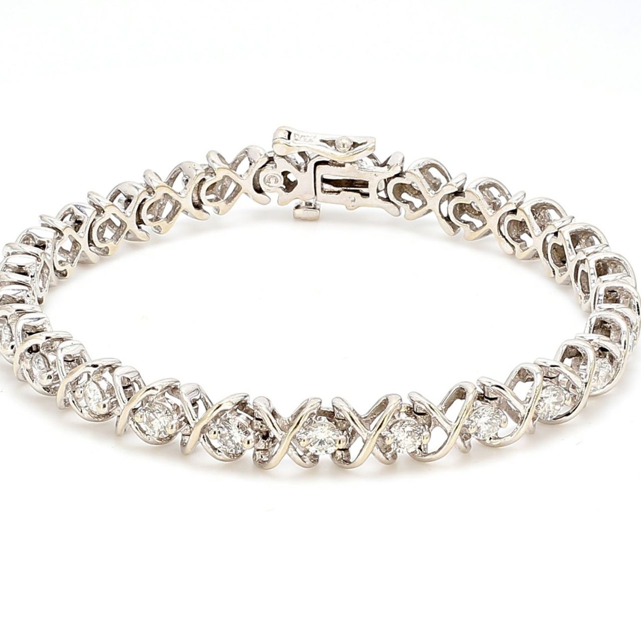 7' Bracelet with 2-prong set round diamonds.  D2.60ct.t.w.