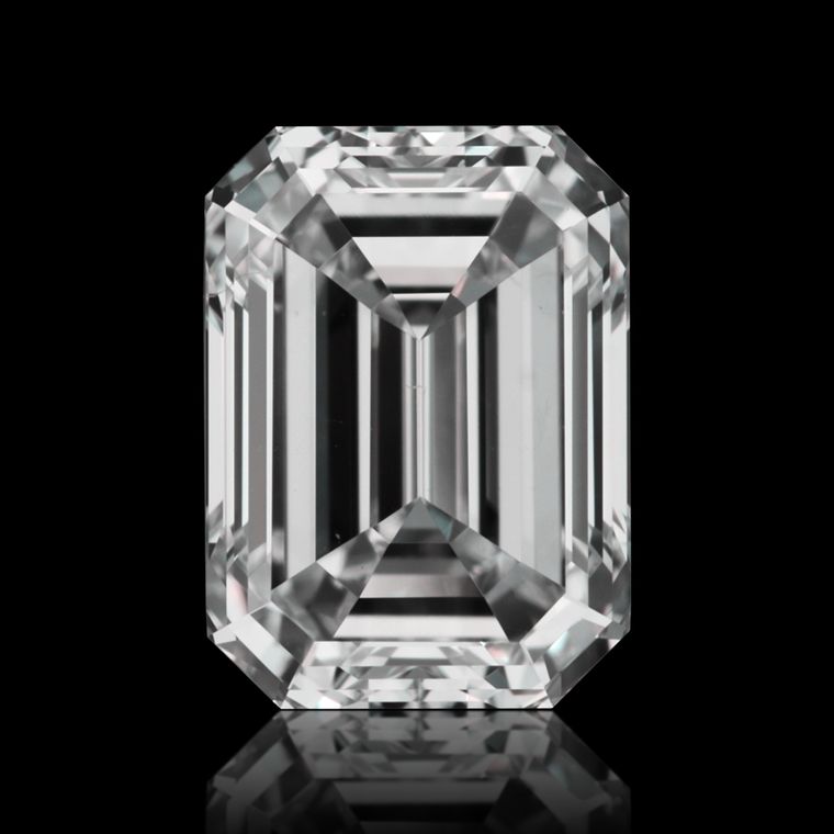Emerald 0.90ct D VS2