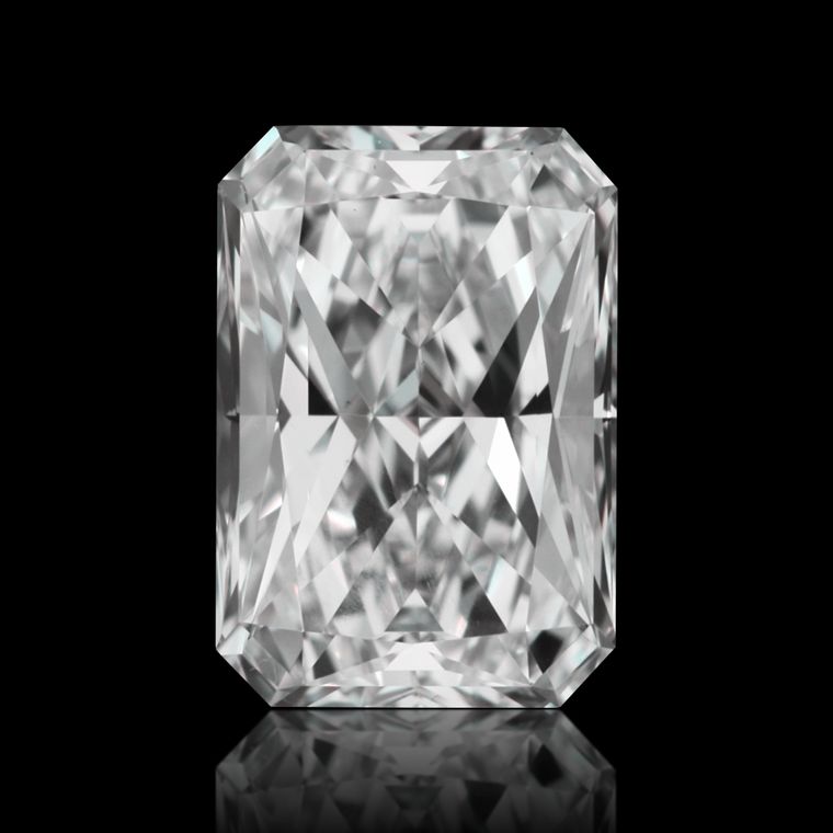 Radiant 0.70ct D VS1