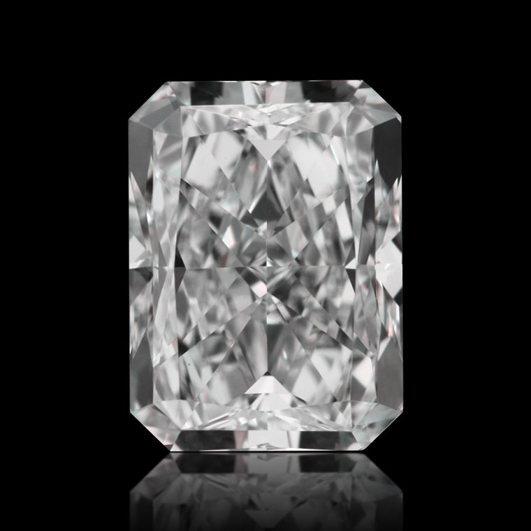 Radiant 0.70ct F VVS1