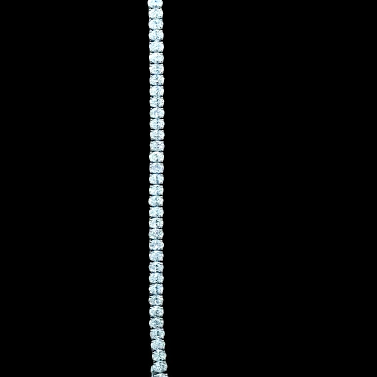 12.77CTS OVAL DIAMOND BRACELET DMS WH. 14K W.G 16.3GMS 40PCS 
