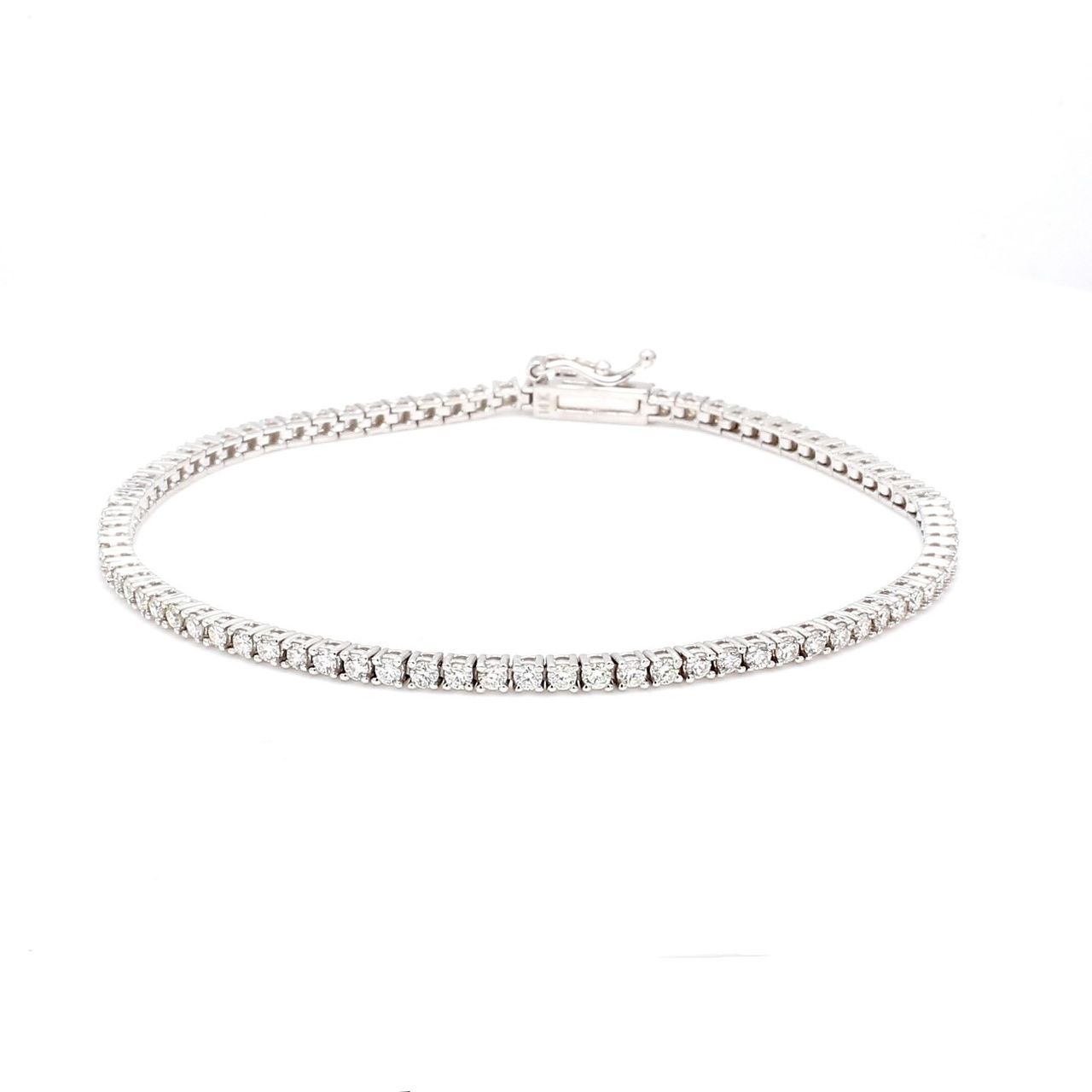 7' Tennis bracelet with 4-prong basket set (63) round diamonds.  D3.98ct.t.w.