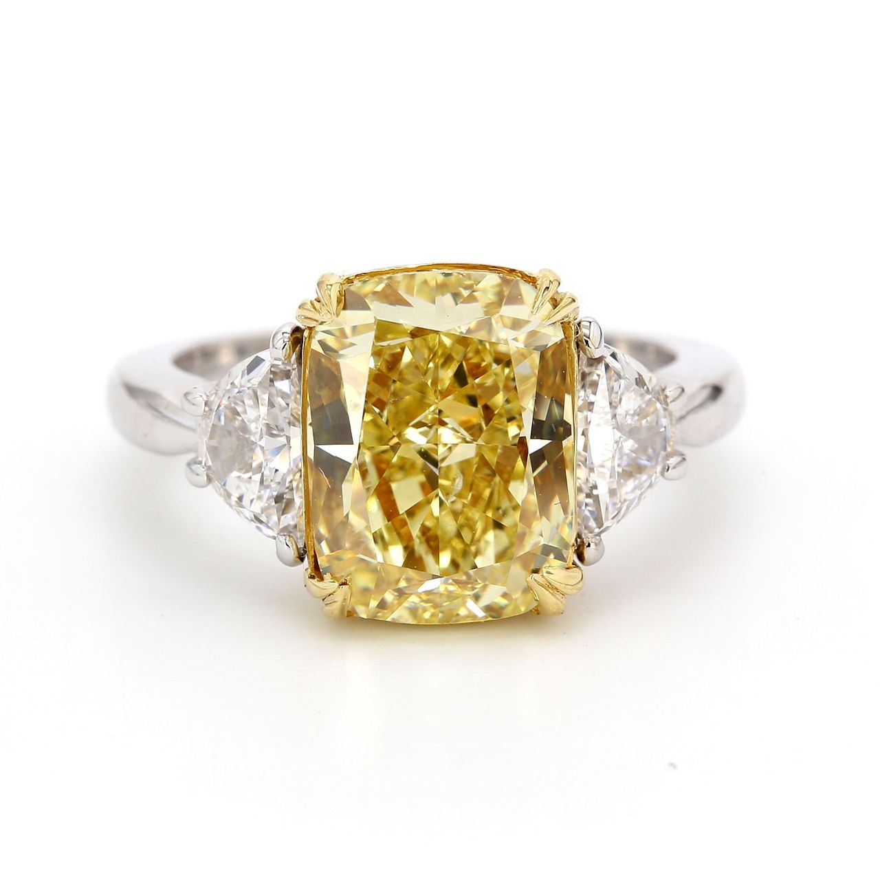 3-stone semi-mount in 18K WG with half moon diamond sides.  D1.00ct.t.w.
