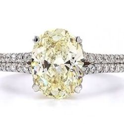 Solitaire Diamond Oval Ring 