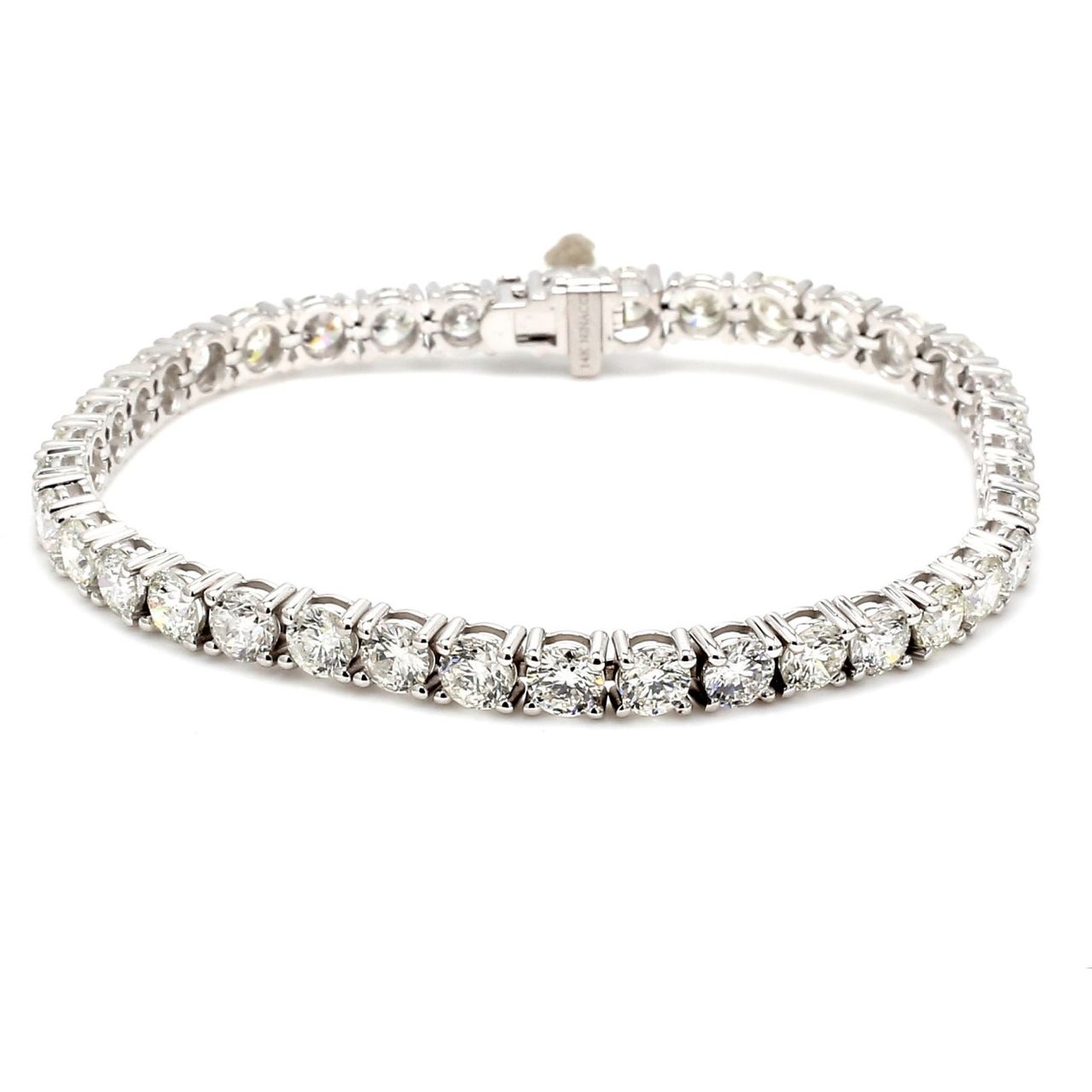 7' Tennis braclet with 4-prong basket set (42) round diamonds.  D10.45ct.t.w.