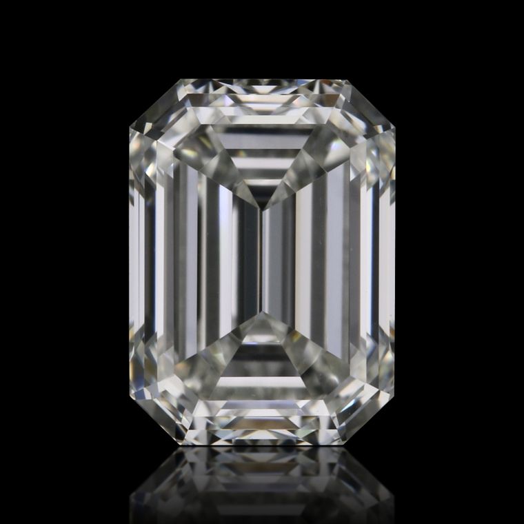 Emerald 0.70ct H VVS1