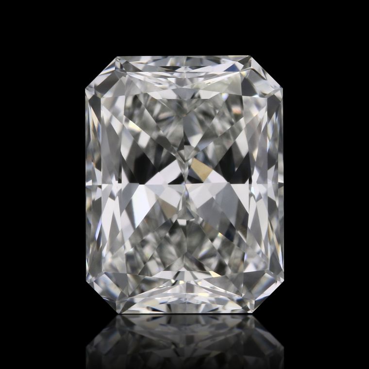 Radiant 0.72ct G VVS1