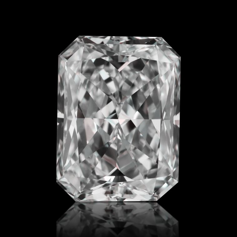Radiant 0.71ct F VVS2