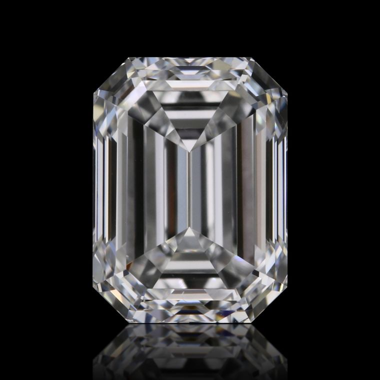 Emerald 0.71ct D VS2