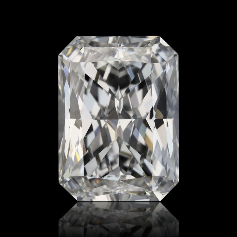 Radiant 0.70ct F VVS1