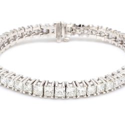 7.25' Tennis bracelet with 4-prong set (76) princess cut diamonds.  D3.74ct.t.w.