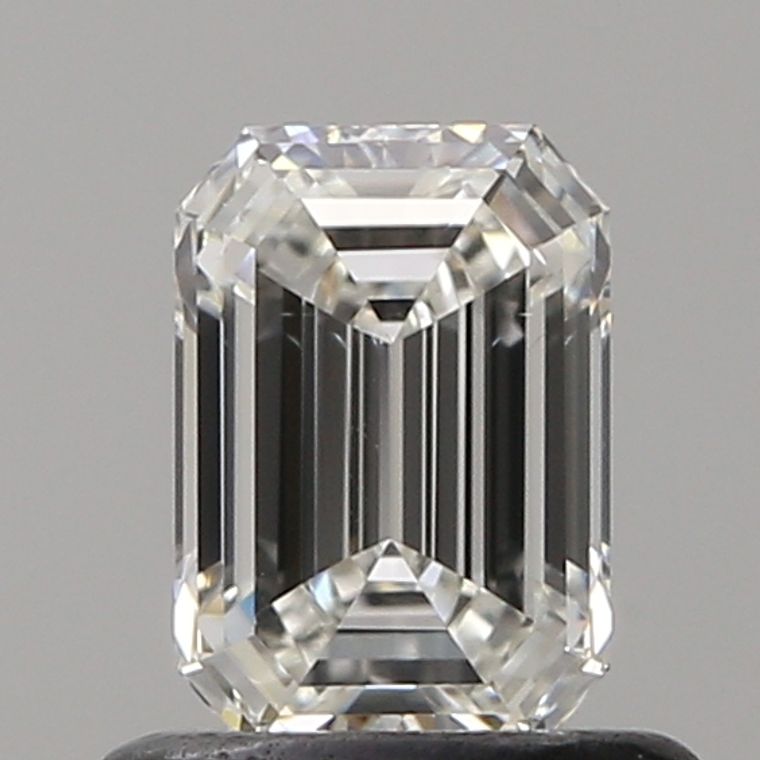 Emerald 0.70ct H VS2