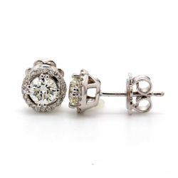 Halo push back stud earrings with shared prong set rounds around 4-prong set round diamond centers.  D0.97ct.t.w.  (Center 0.80ct.)