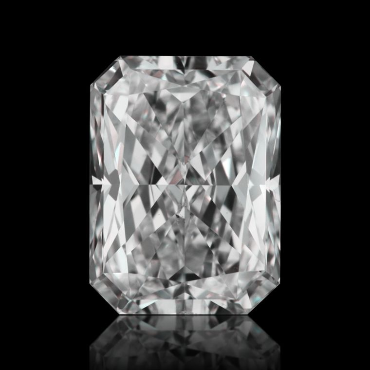 Radiant 0.71ct E VS2