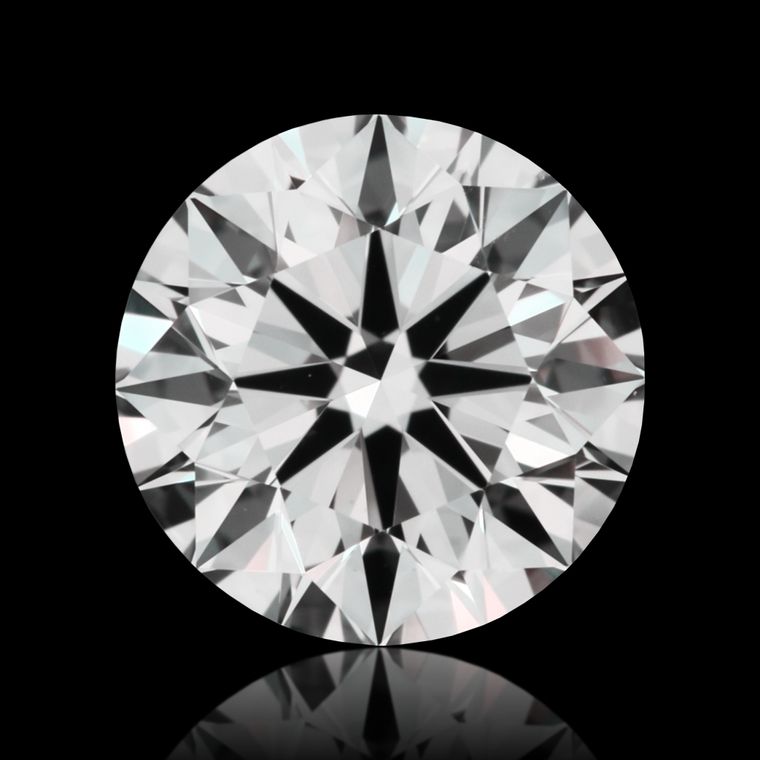 Round 0.77ct G VVS2