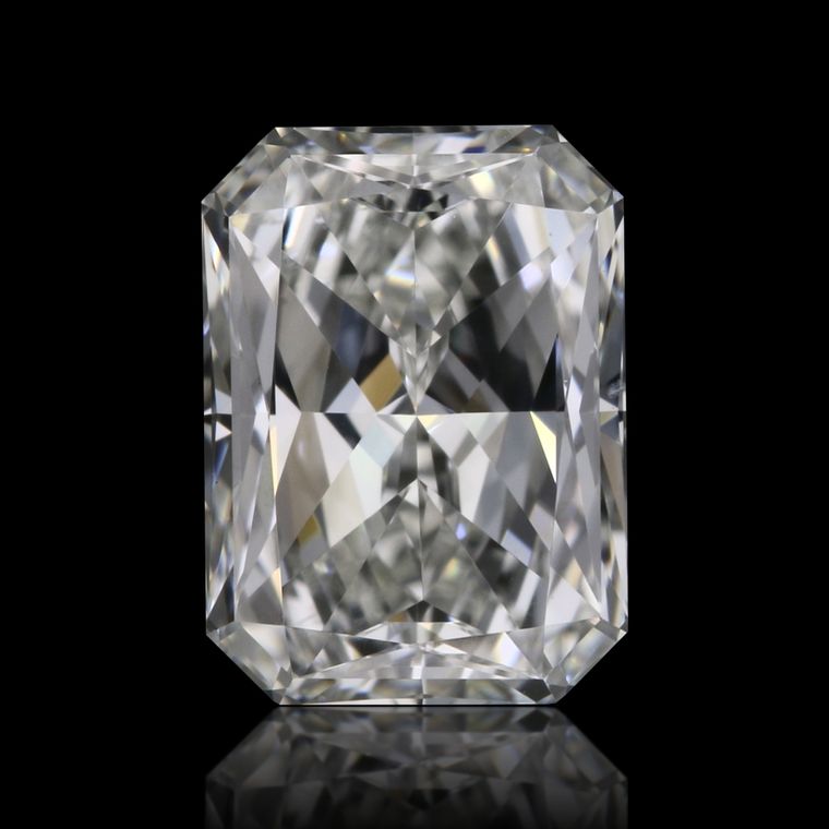 Radiant 0.70ct H VS2