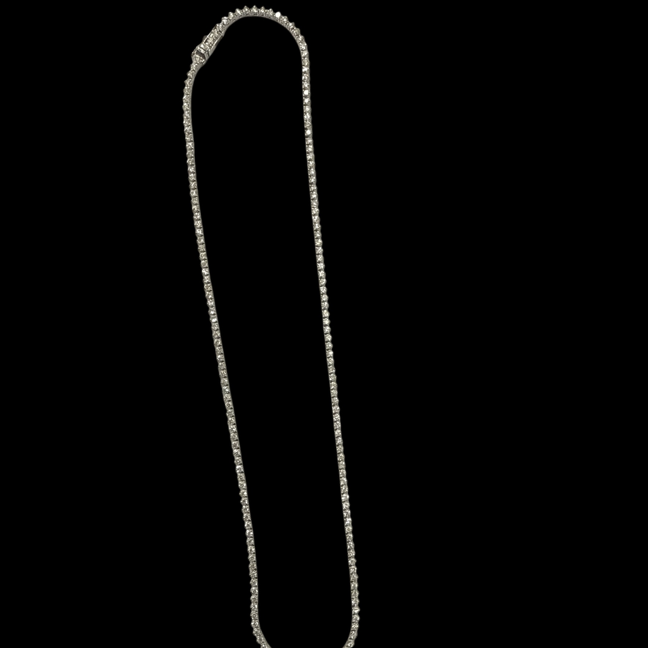 7.01 Carat 14K WHITE GOLD DIAMOND NECKLACE