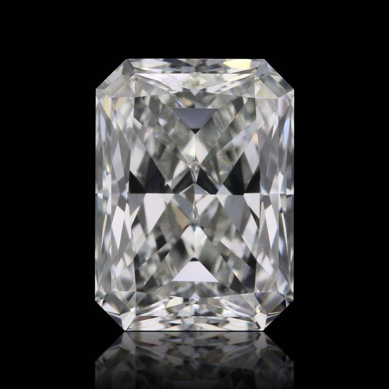 Radiant 0.72ct F VVS1