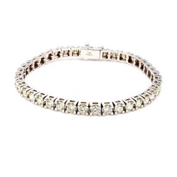 7' Tennis bracelet with prong basket set (404) round diamonds.  D7.47ct.t.w.